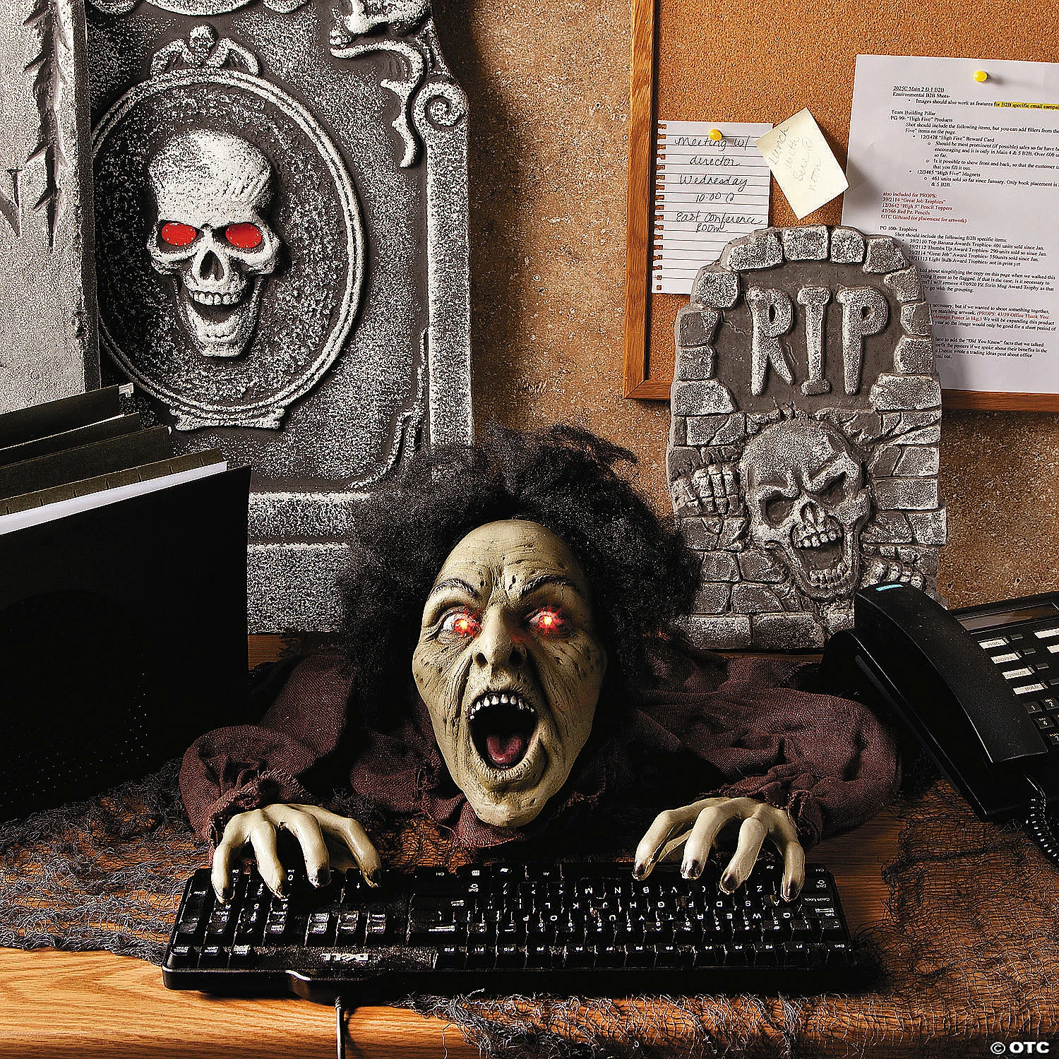 Clawing Zombie Groundbreaker with LED Eyes Halloween Decoration - Image 2