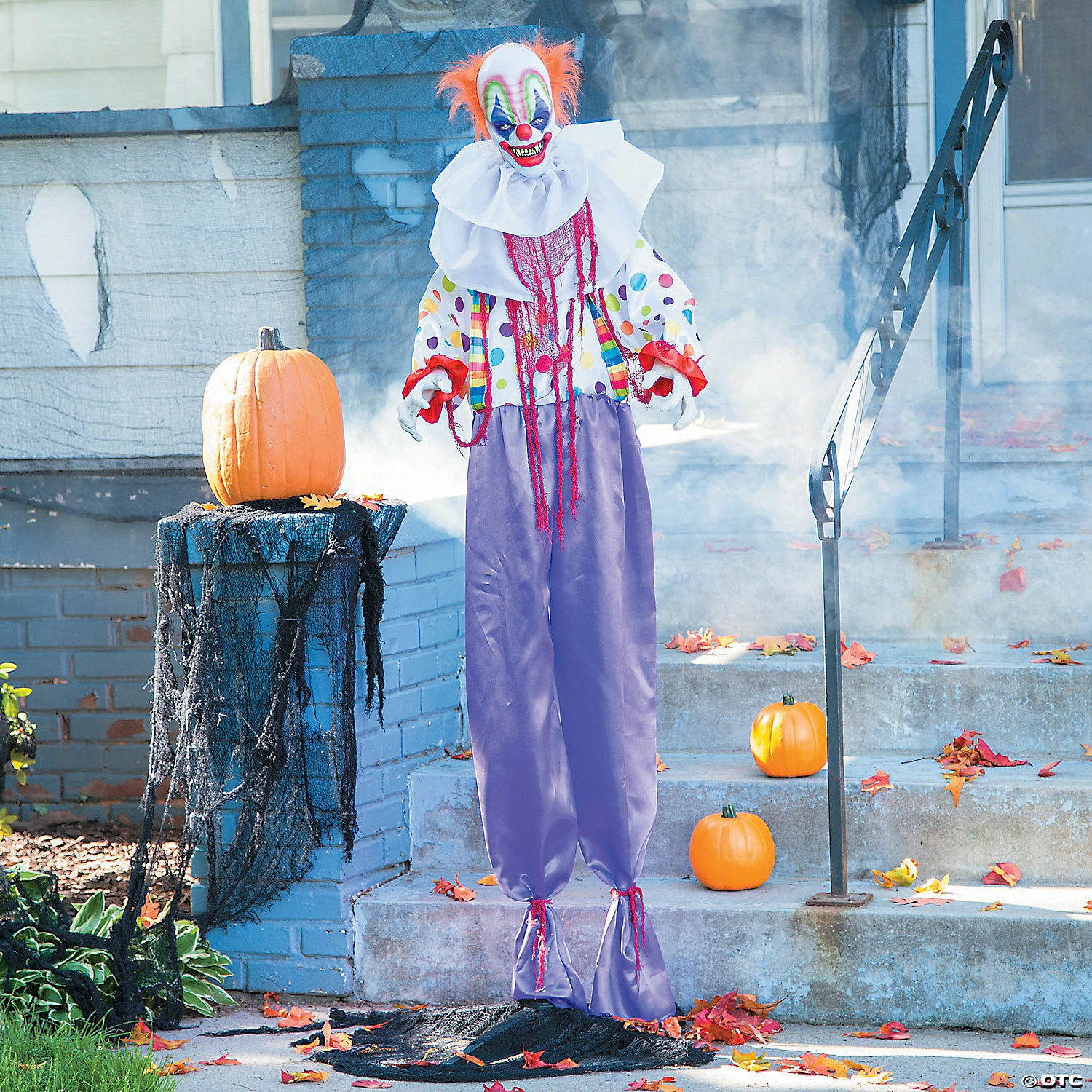 Standing Animated Clown Halloween Decoration